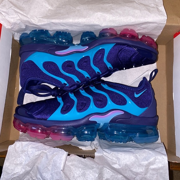 Nike Other - Nike Air Vapormax Plus